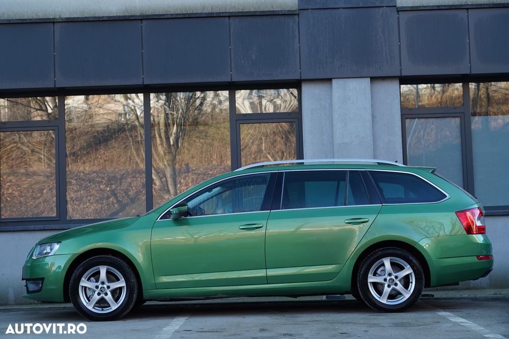 Skoda Octavia 2.0 TDI DSG Style - 19