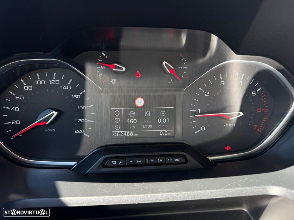 Peugeot Rifter - 6