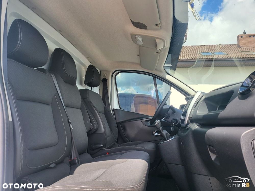 Renault Trafic - 19