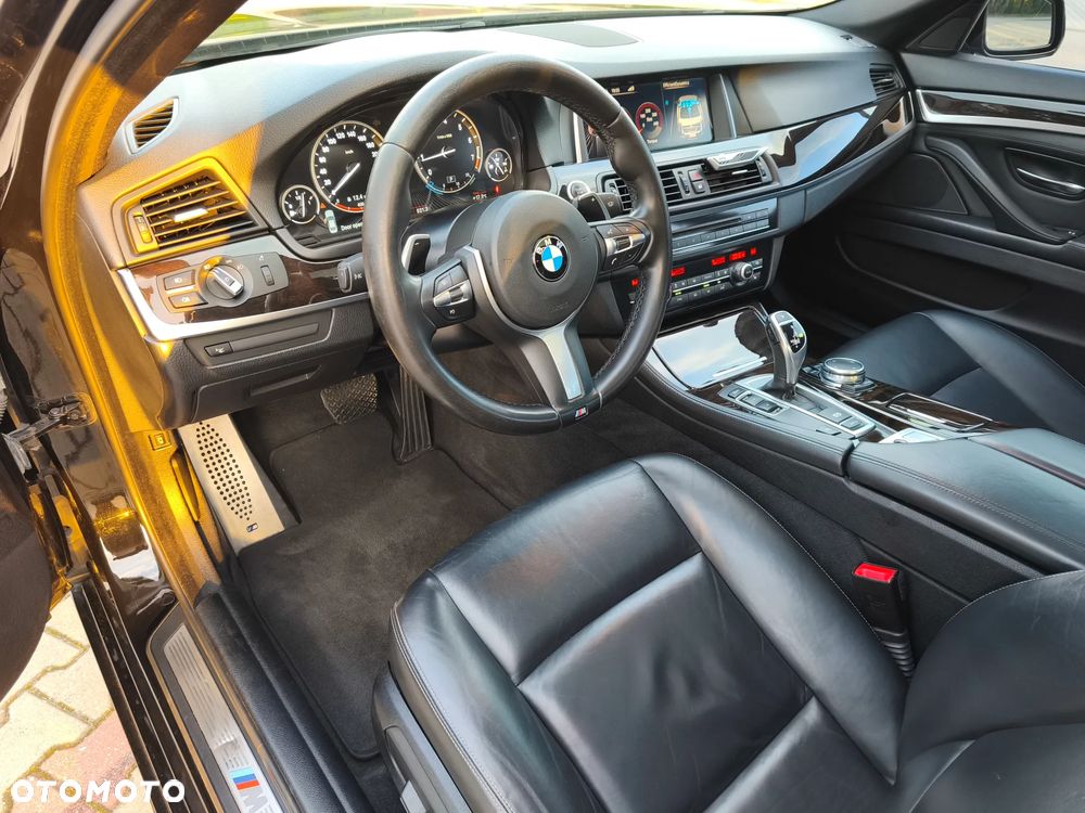 BMW Seria 5 528i - 6