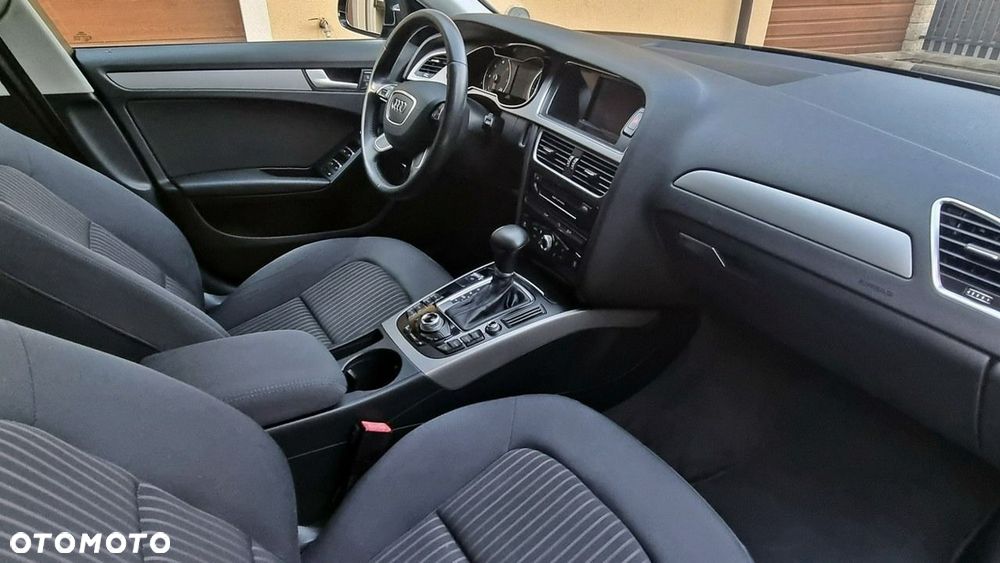 Audi A4 Avant - 13