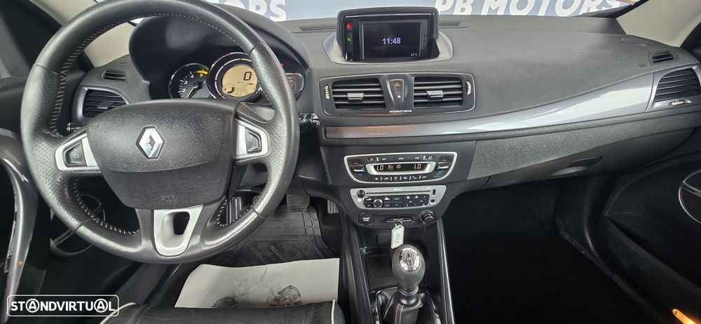 Renault Mégane Sport Tourer ENERGY dCi 110 Start & Stopp Bose Edition - 17