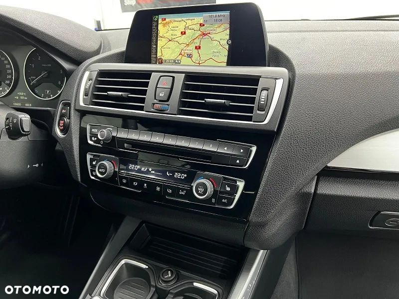 BMW Seria 2 218d M Sport - 25