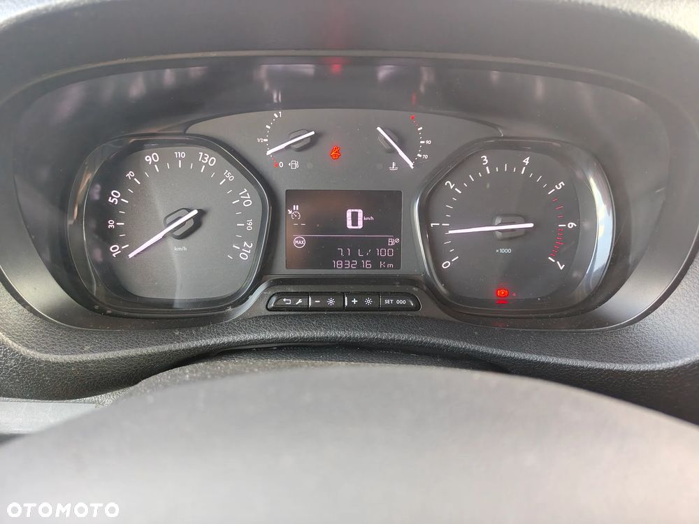 Peugeot EXPERT LONG DŁUGI LIFT / 2.0 Diesel E6 145 KM - 10