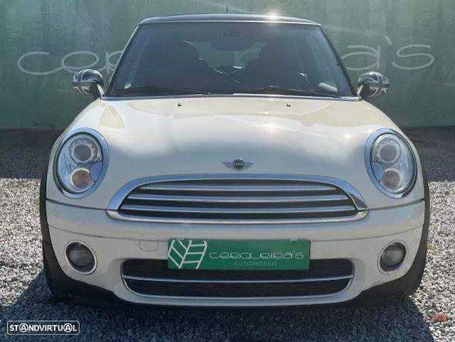 MINI 3 Portas Cooper D - 2