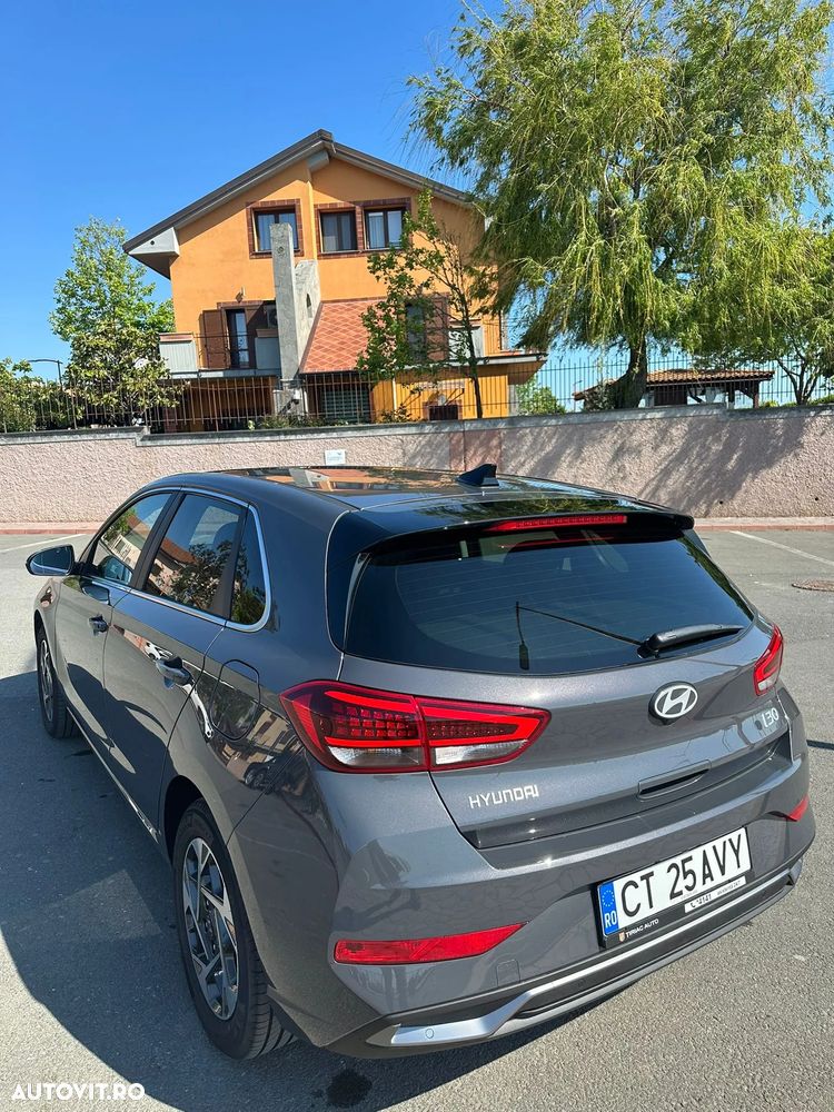 Hyundai i30 1.5 96CP M/T Highway - 4