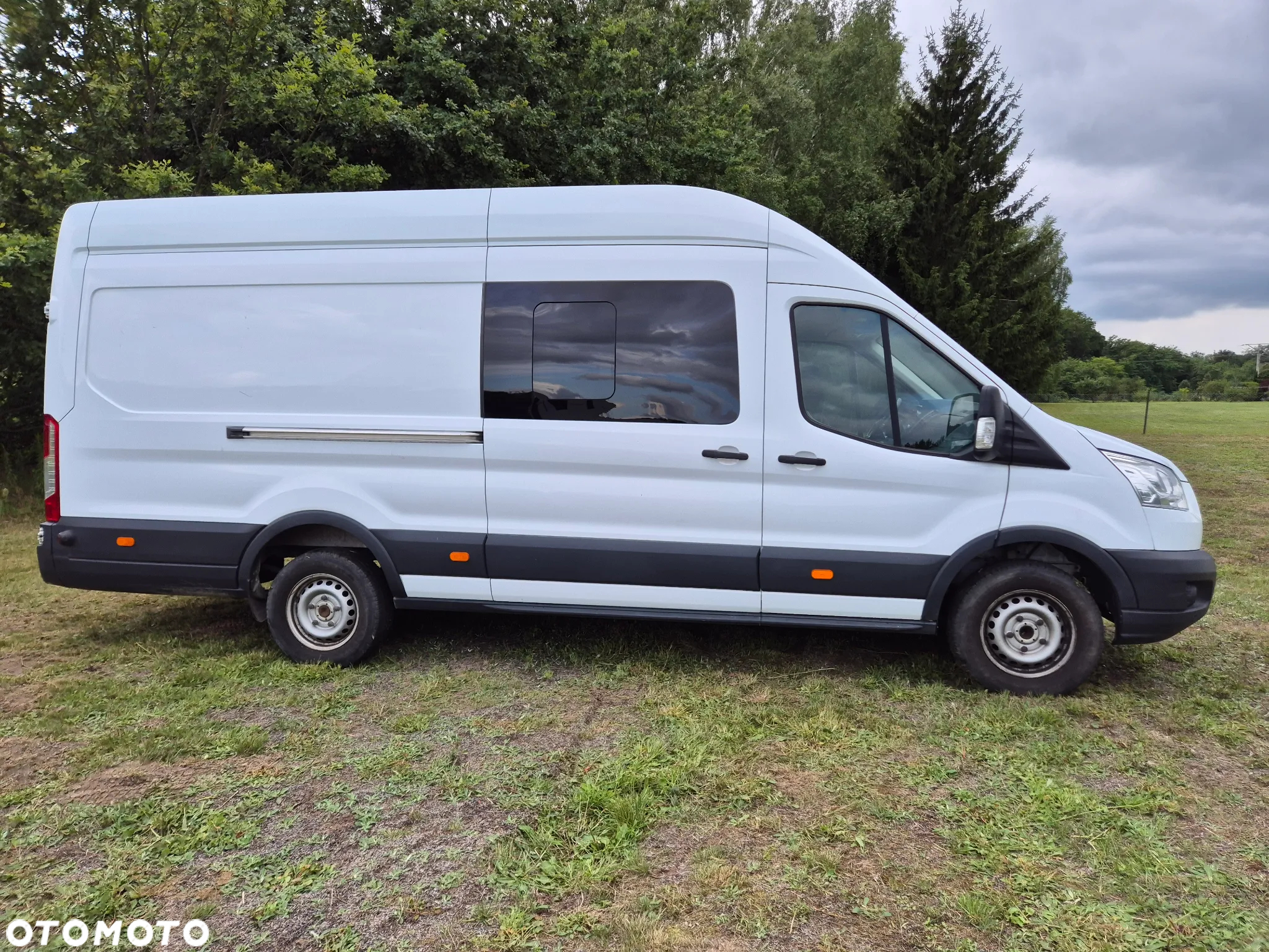 Ford Transit - 13