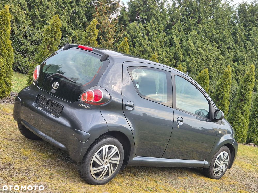 Toyota Aygo - 3