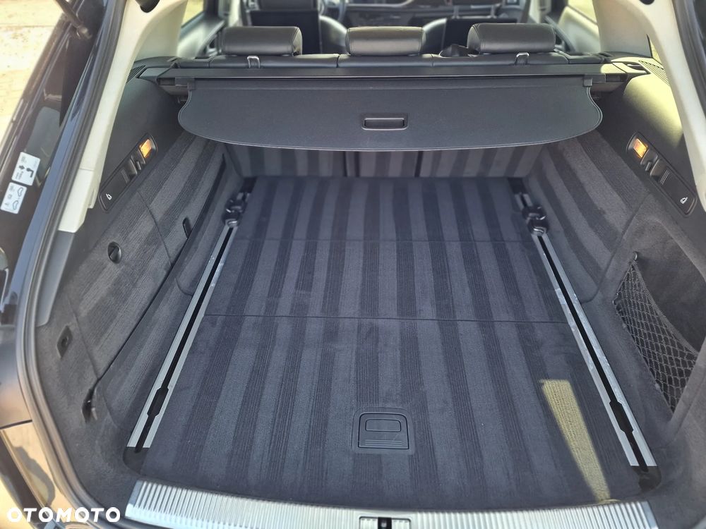 Audi A6 Allroad - 16