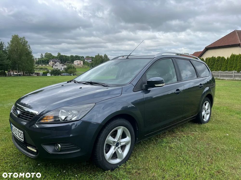 Ford Focus 1.8 Style+ - 9