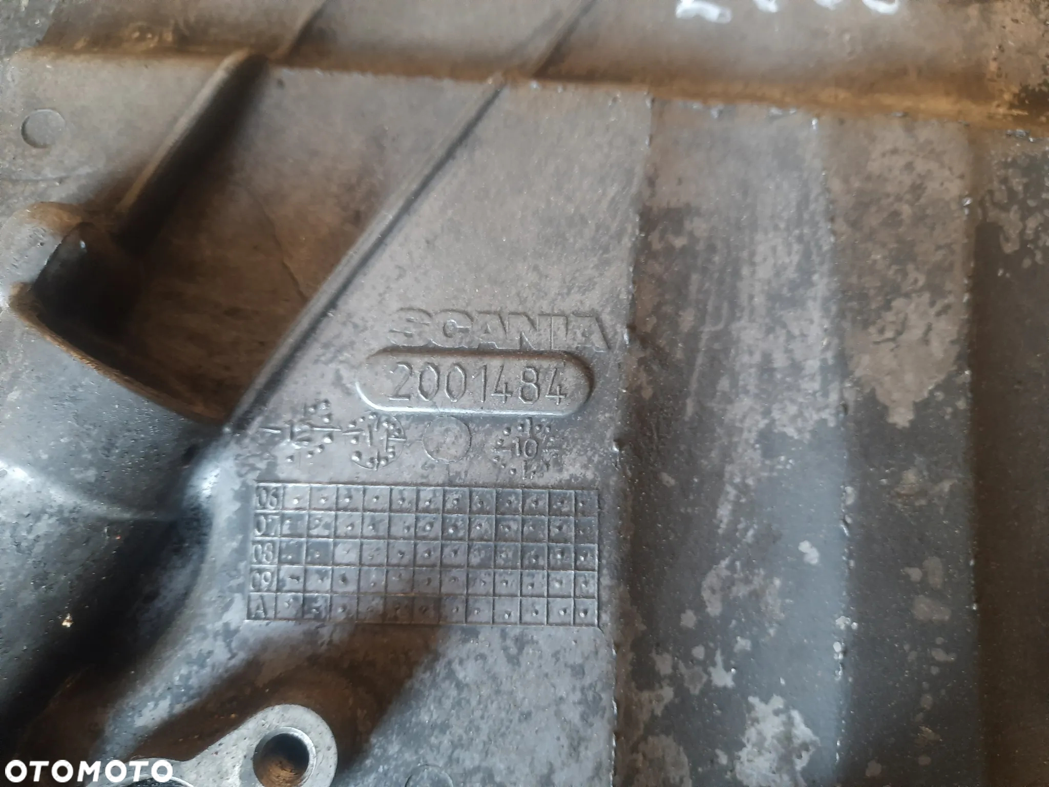 # SCANIA R EURO 6 OBUDOWA CHŁODNICZKI CHŁODNICY OLEJU 2001484 1543688 - 2