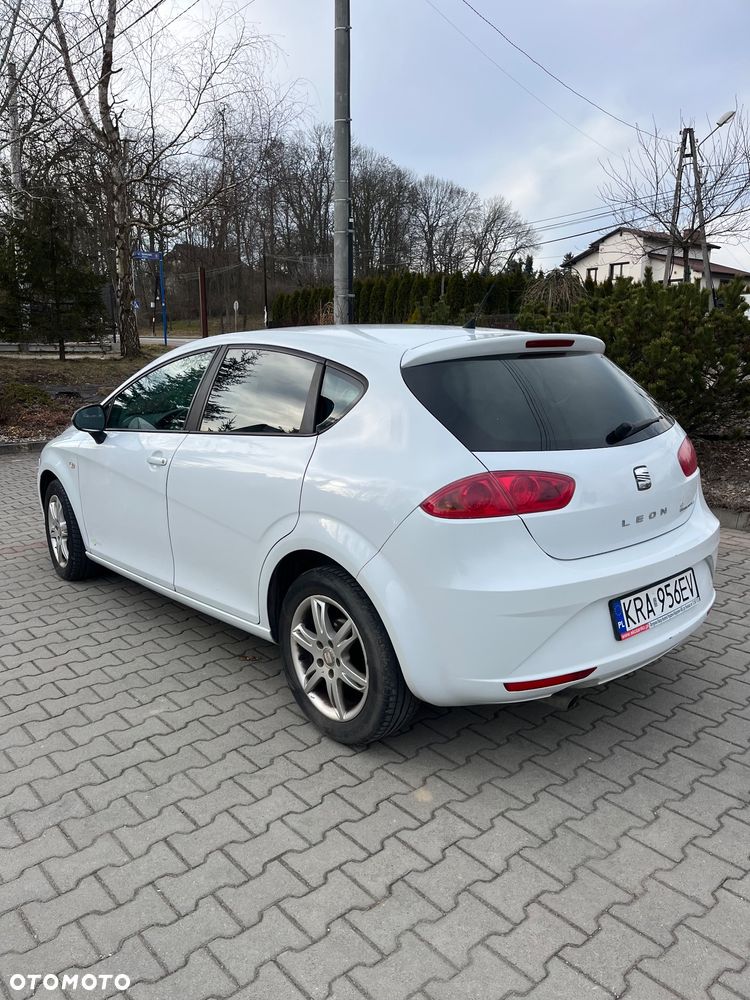 Seat Leon 1.6 TDI DPF Ecomotive Style - 10