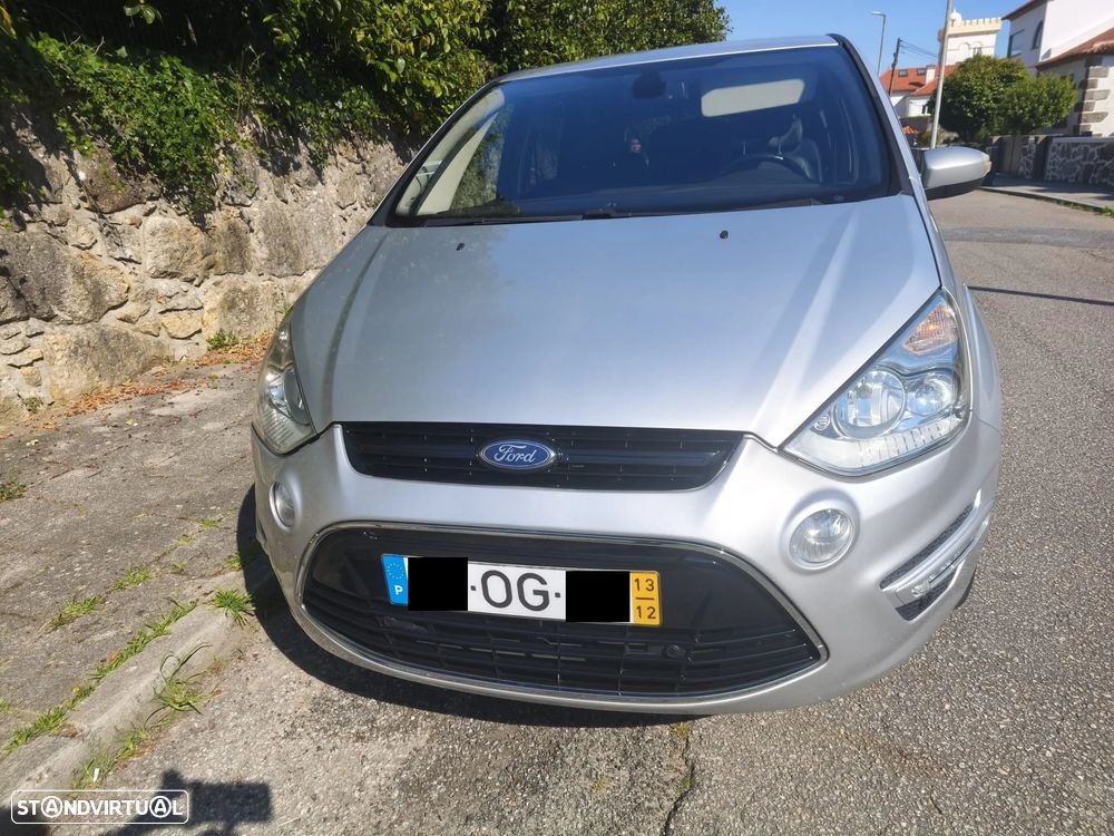 Ford S-Max 2.0 TDCi Titanium 7L - 2