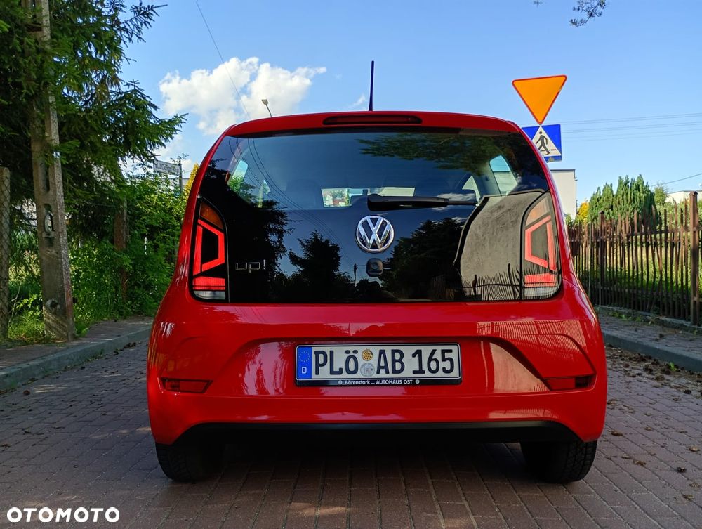 Volkswagen up! 1.0 Beats - 5