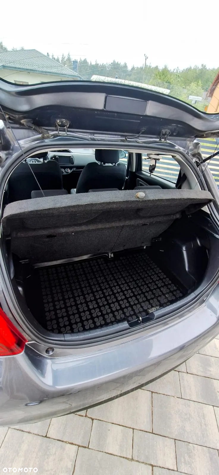 Toyota Yaris 1.33 Dynamic - 9