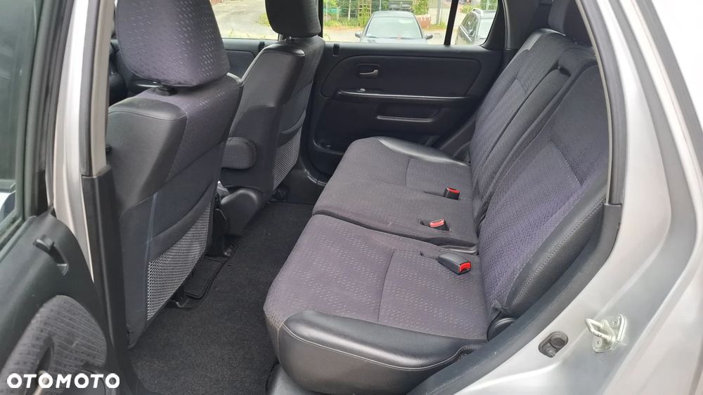 Honda CR-V 2.0i LS - 13