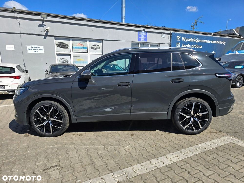 Volkswagen Tiguan - 15