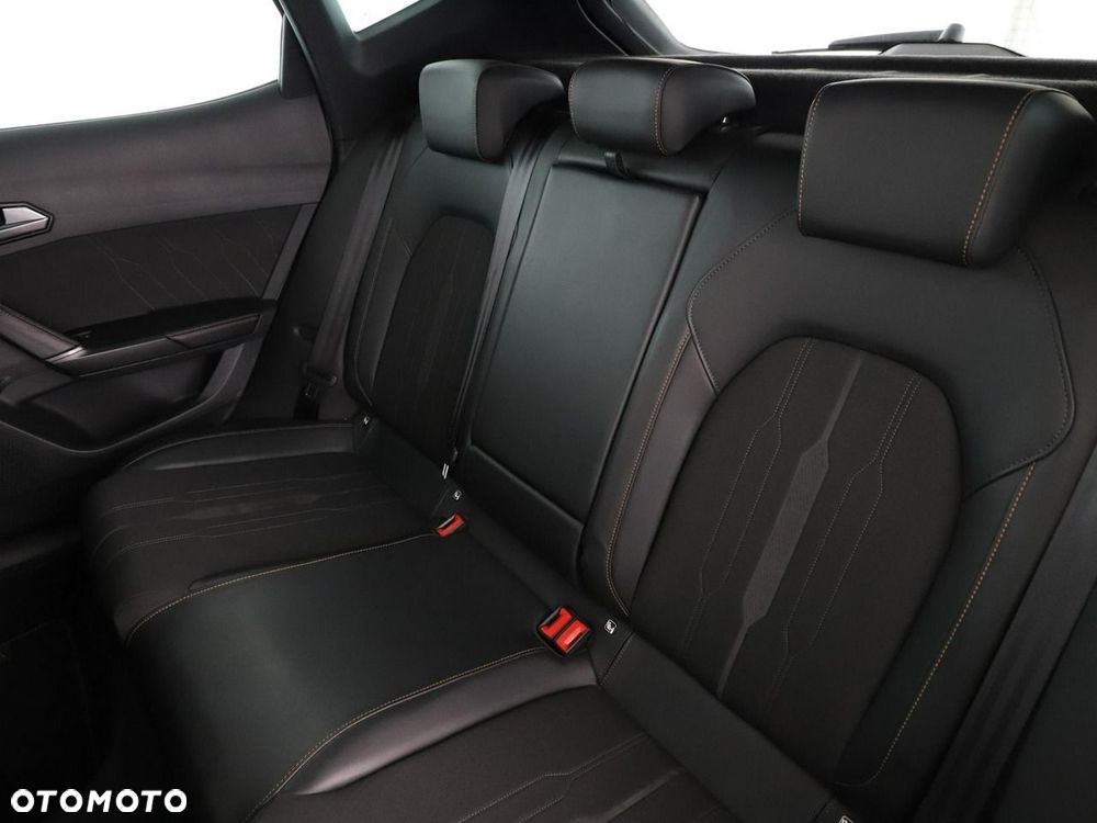 Cupra Formentor 1.4 e-Hybrid DSG - 18