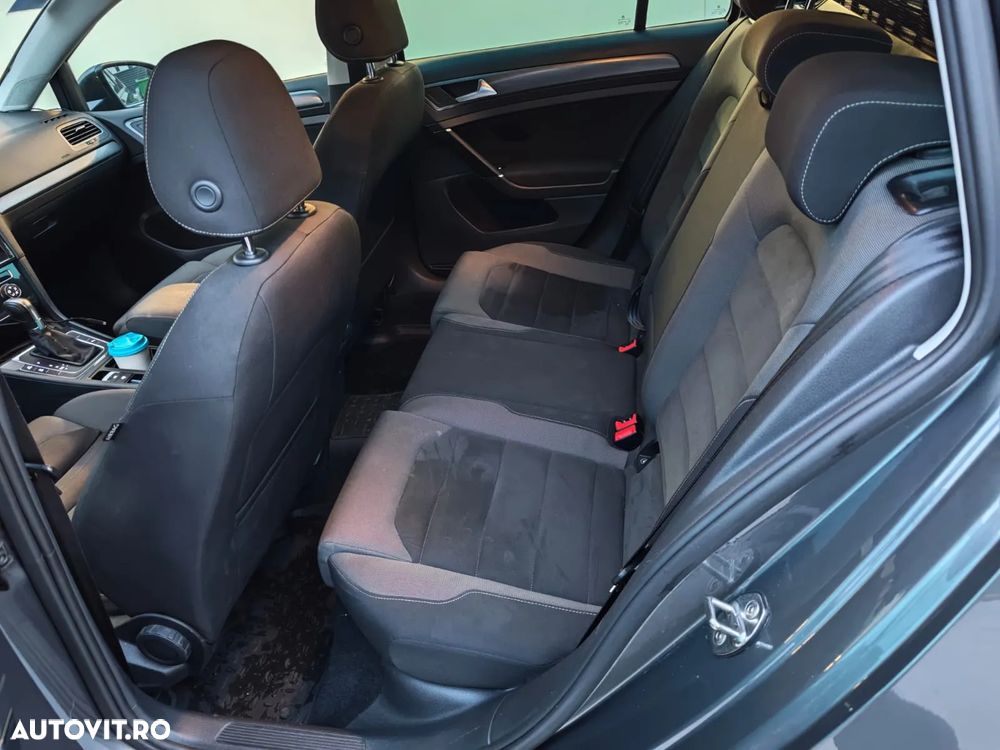 Volkswagen Golf 1.6 TDI DSG Highline - 8