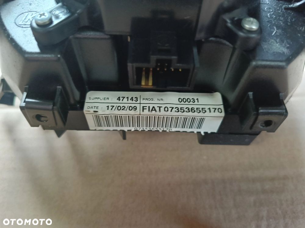 Alfa Romeo 147 przełącznik zespolony taśma lift EU - 3