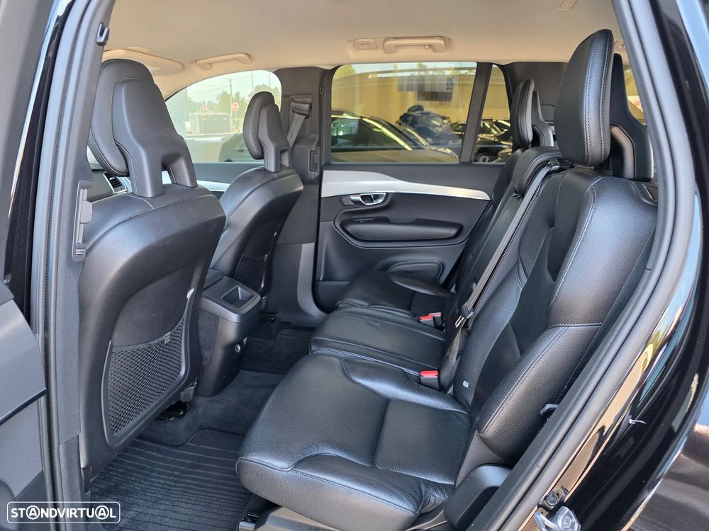 Volvo XC 90 2.0 D4 Momentum - 30