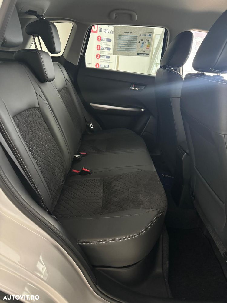 Suzuki Vitara 1.4 Boosterjet 6AT MHEV Spirit - 13