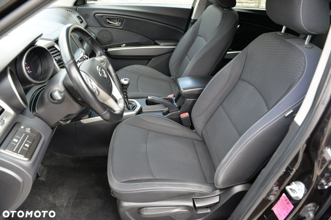 SsangYong/KGM Tivoli 1.6 Sapphire - 9