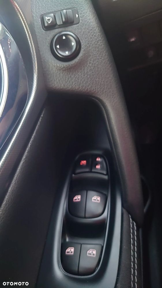 Nissan Qashqai 1.2 DIG-T 360 - 35