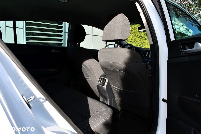 Kia Sportage 1.6 GDI 2WD SPIRIT - 22