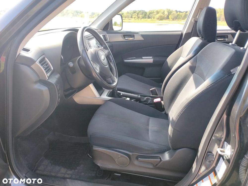 Subaru Forester 2.0D Comfort - 8