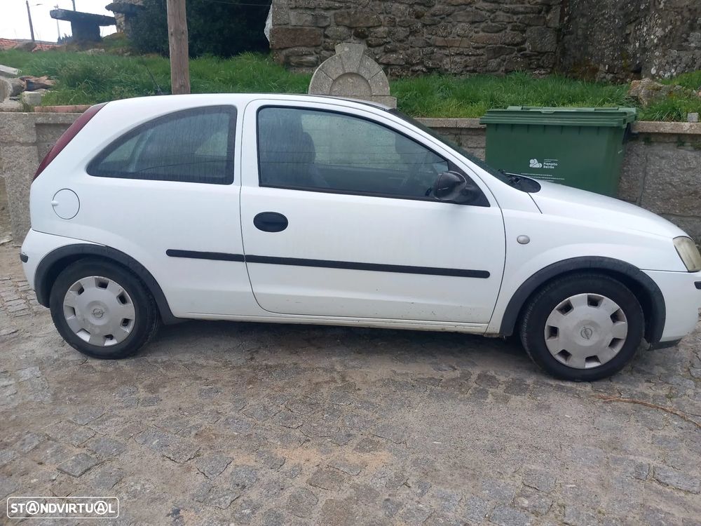 Opel CORSA-C VAN - 2