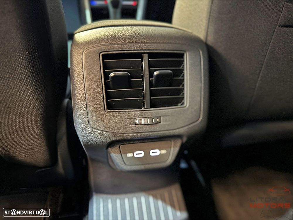 VW T-Roc 1.0 TSI Black Style - 37