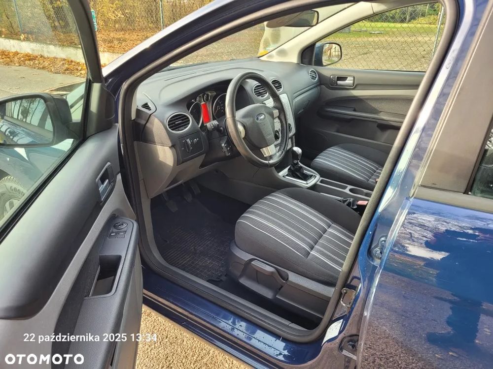 Ford Focus 1.4 16V Ambiente - 17