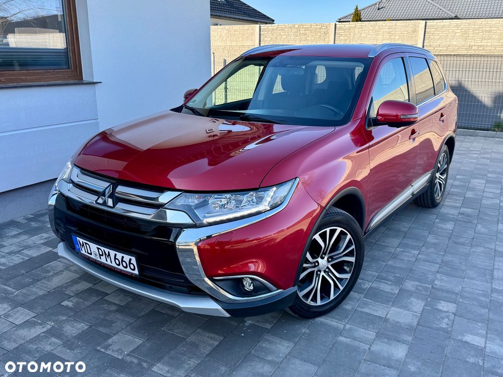 Mitsubishi Outlander - 1