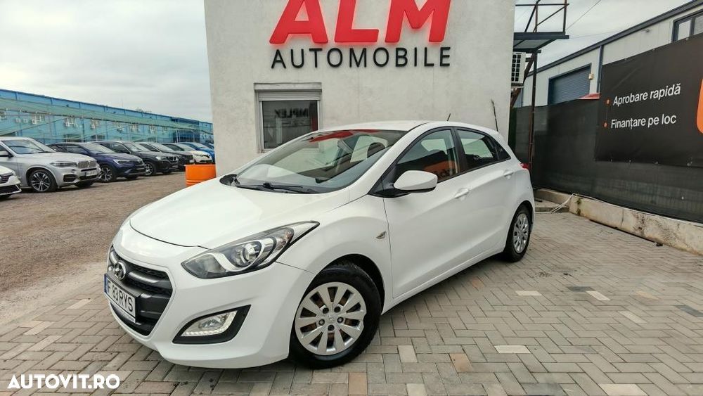 Hyundai i30 1.4 CRDi Trend - 3
