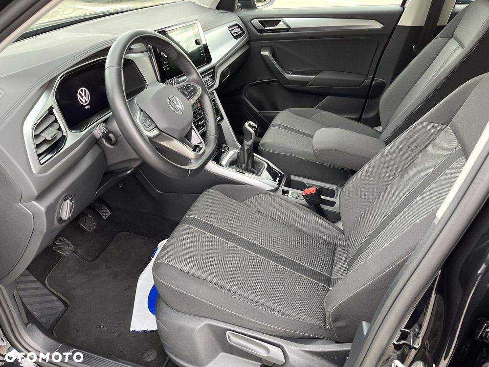 Volkswagen T-Roc - 10