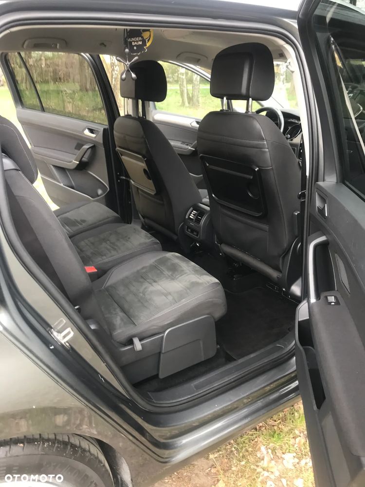 Volkswagen Touran 1.4 TSI (BlueMotion Technology) Highline - 25