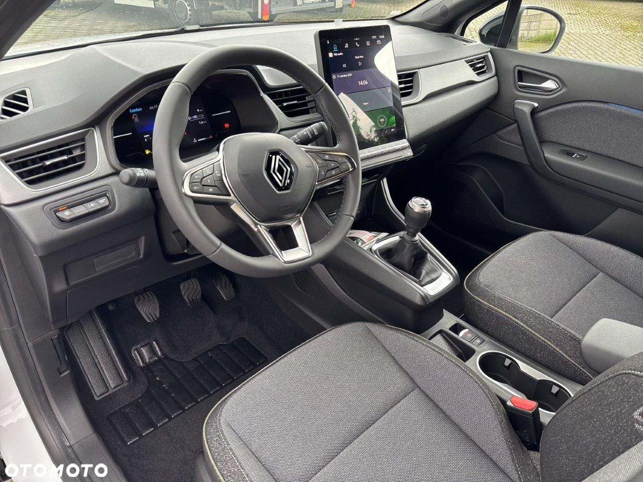 Renault Captur 1.0 TCe Techno - 6