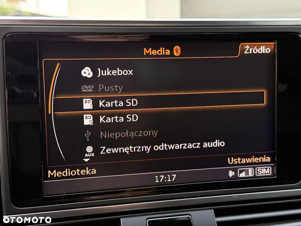 Audi A6 Avant 2.0 TDI quattro S tronic - 33