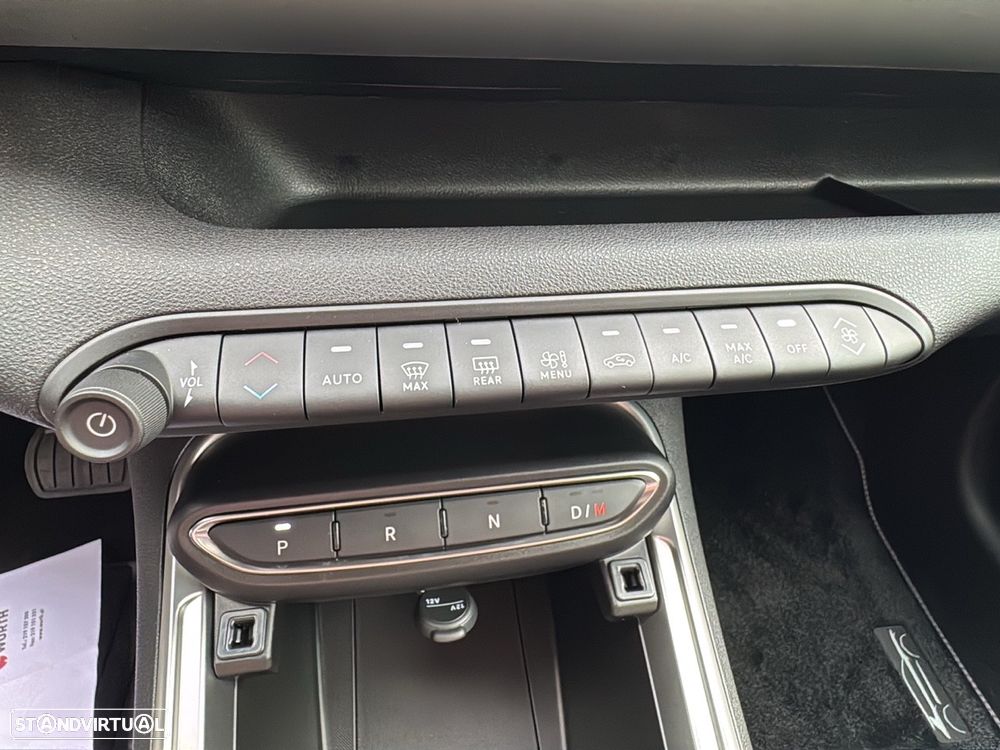 Jeep Avenger 1.2 e-Hybrid Altitude DCT - 16