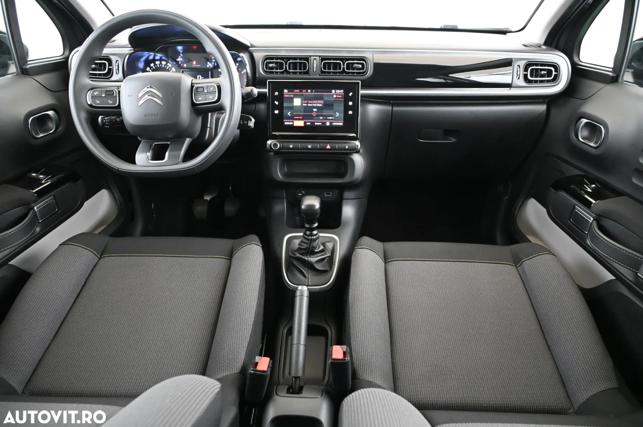 Citroën C3 Pure Tech 110 S&S SHINE - 10
