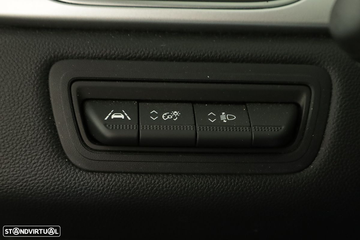 Renault Captur 1.0 TCe Techno Bi-Fuel - 20