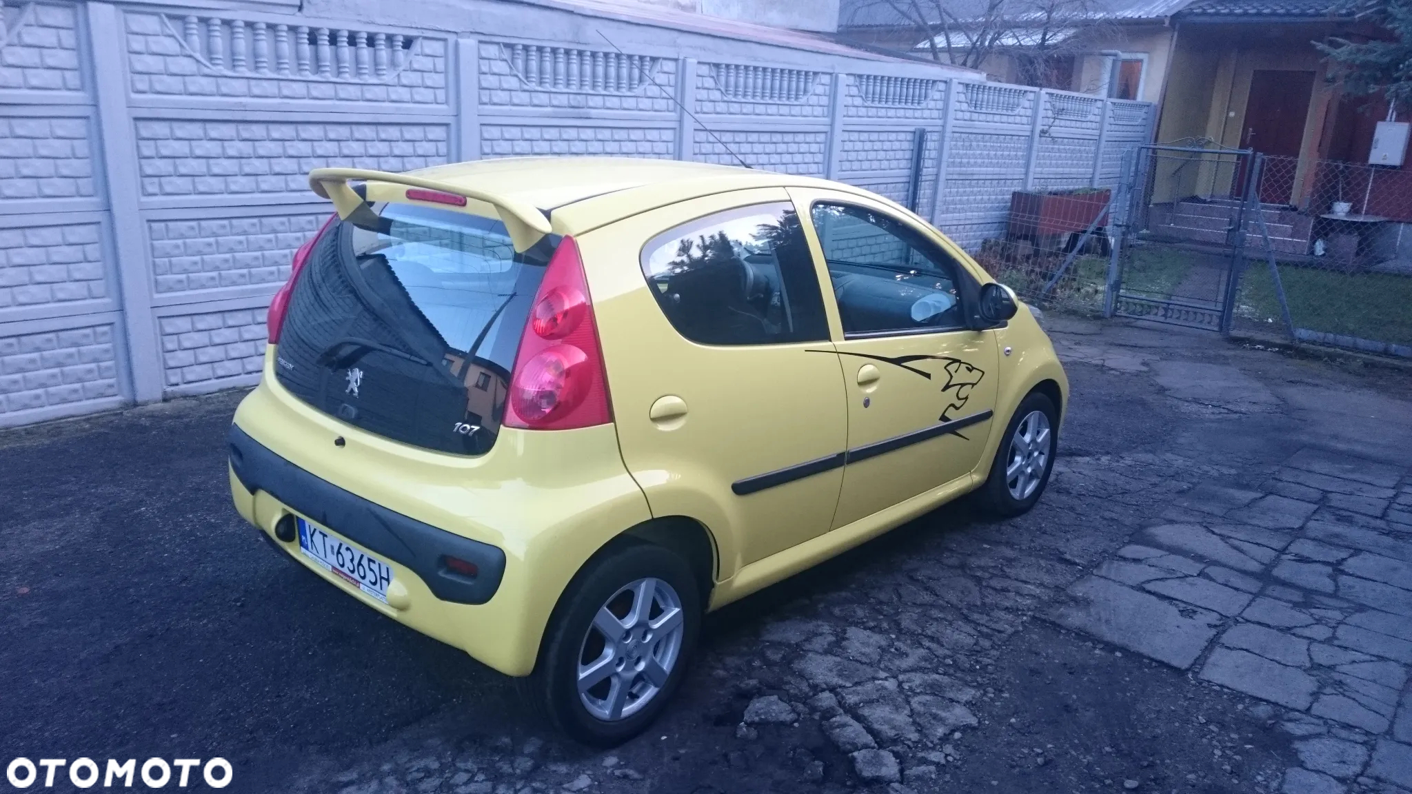 Peugeot 107 (70) 68 Active - 16