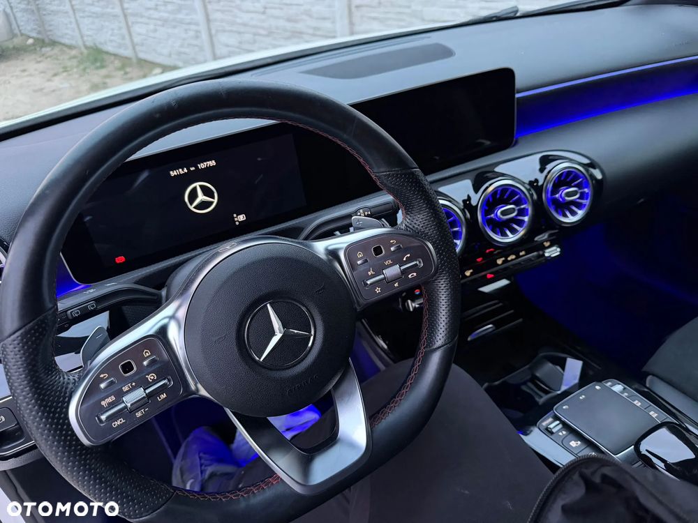 Mercedes-Benz Klasa A 200 d 8G-DCT AMG Line - 16