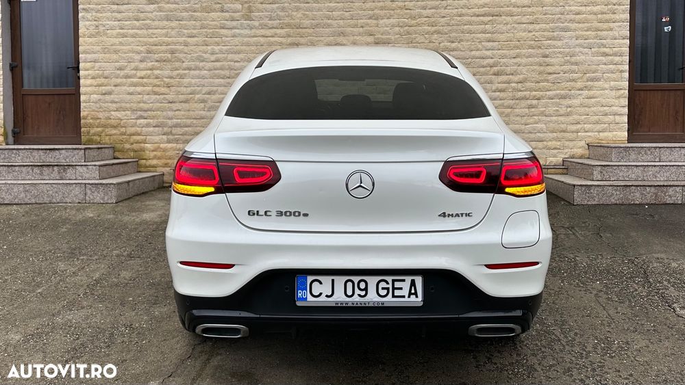 Mercedes-Benz GLC Coupe 350 e 4Matic 7G-TRONIC AMG Line - 13
