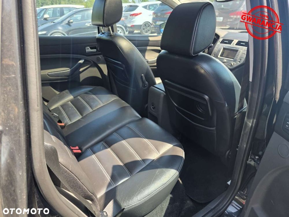 Ford Kuga - 22