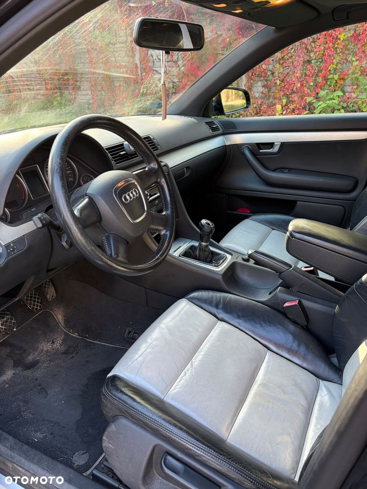 Audi A4 Avant - 6