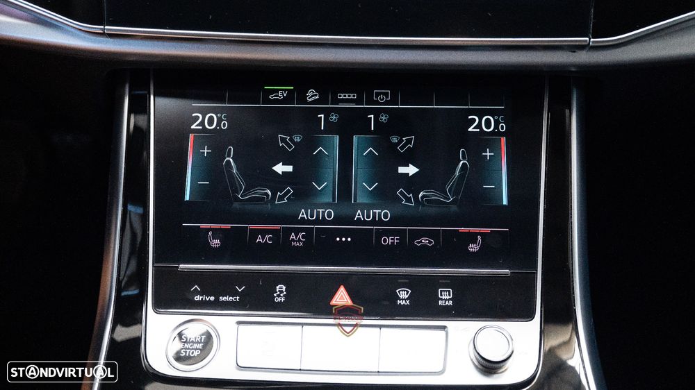 Audi Q7 55 TFSIe quattro Tiptronic - 35