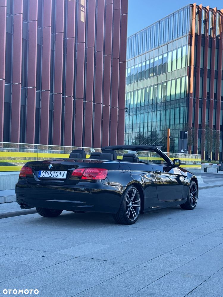 BMW Seria 3 320d - 5