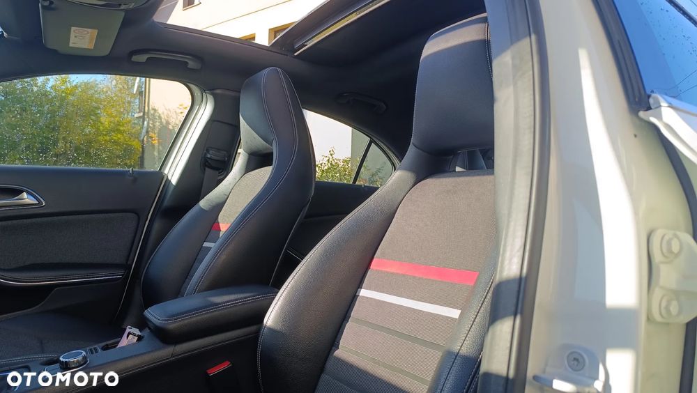 Mercedes-Benz Klasa A 180 (BlueEFFICIENCY) Style - 19